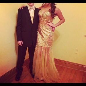 Sequined Sweetheart sleeveless  Mermaid prom dress